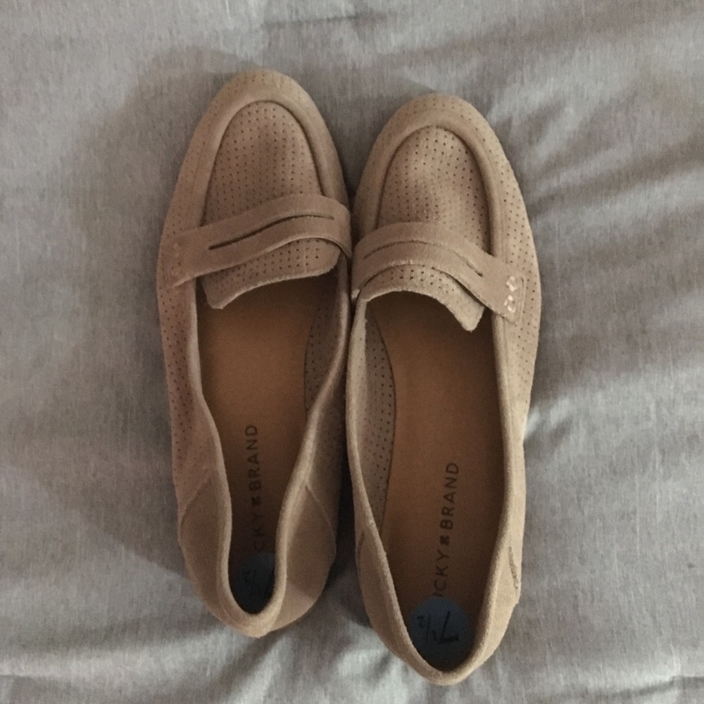 LUCKY Brand Caviep Suede Loafer Slip-on Taupe 7.5